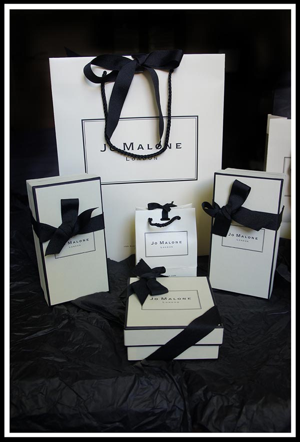 祖馬龍護膚品外包裝盒設計02