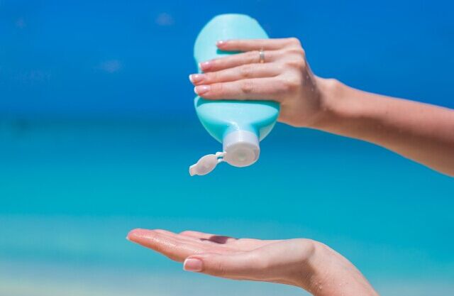 防曬化妝品.jpg 防曬化妝品.jpg